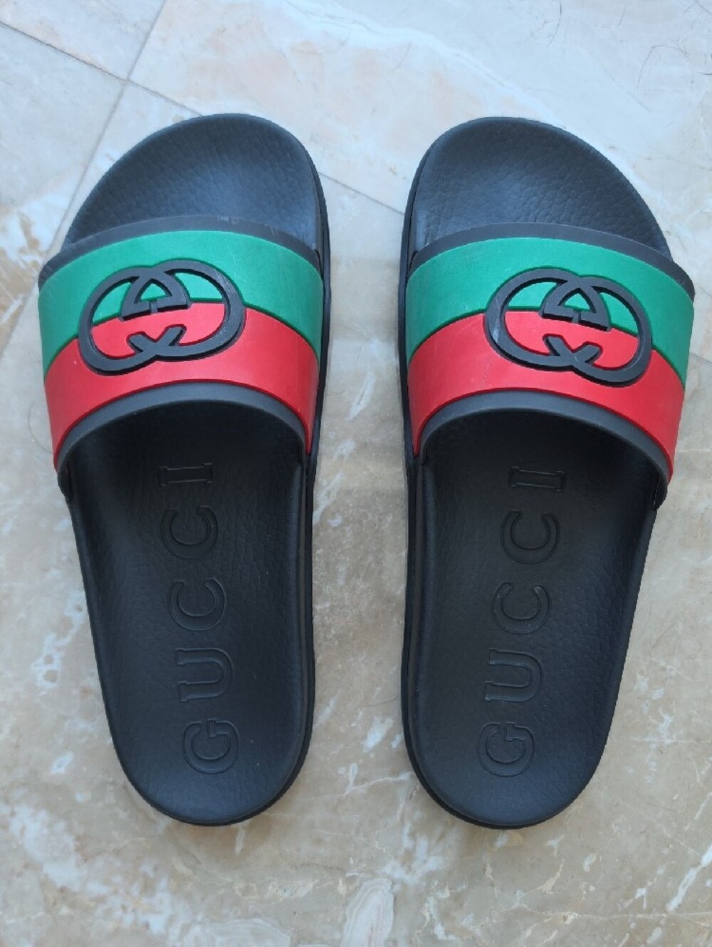 Gucci Slides with Green and Red Straps